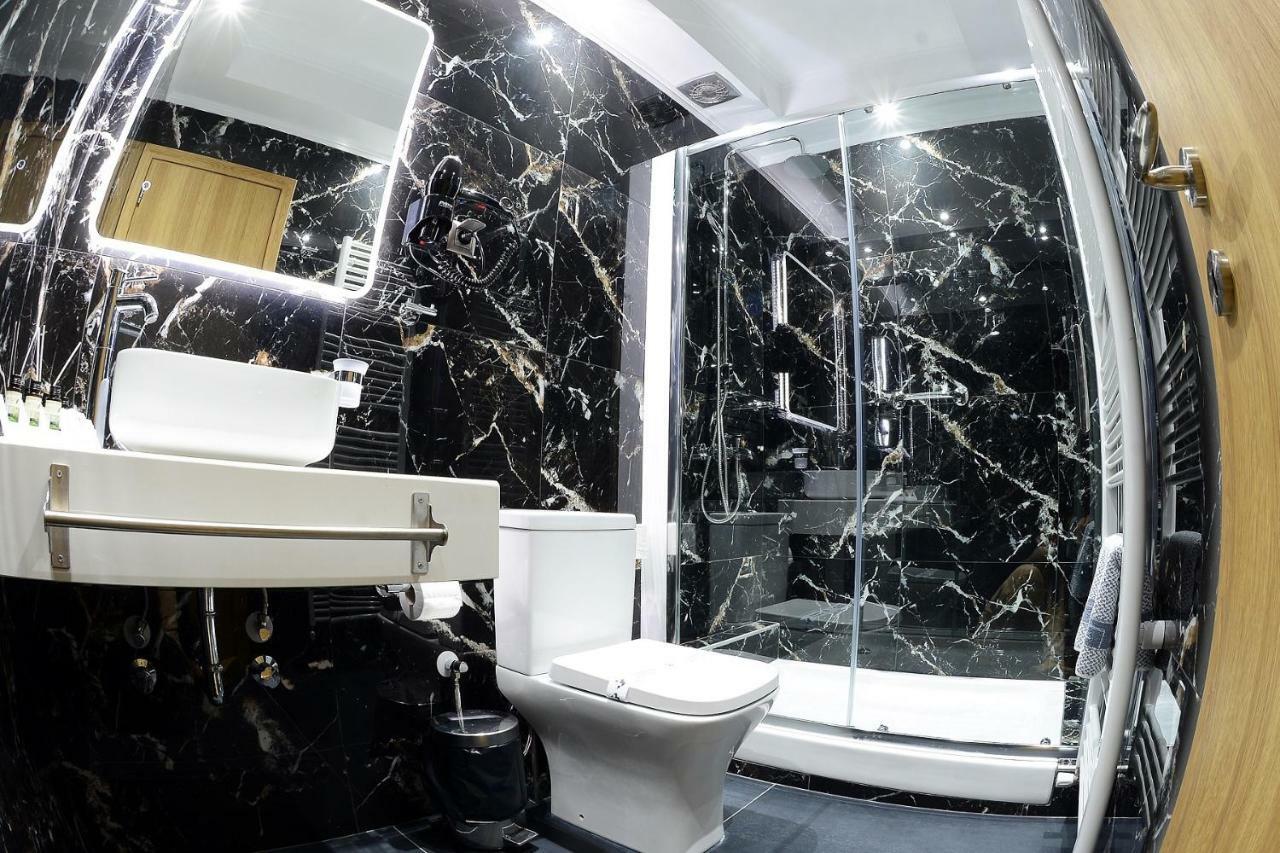 Alexandros Otel Yanniça Dış mekan fotoğraf